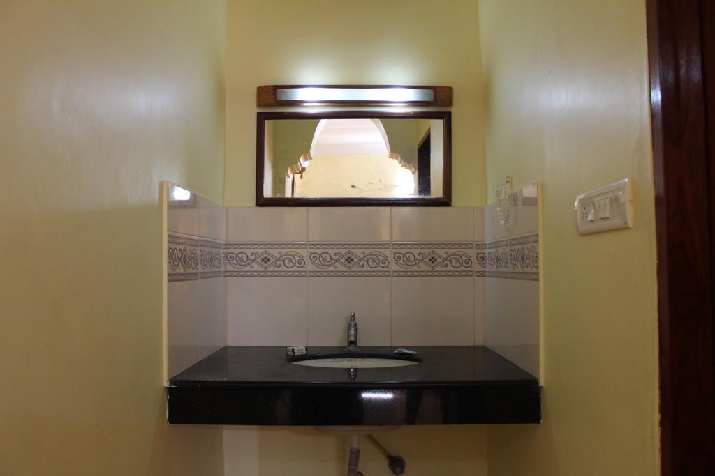 Hotel Sea View Palace - The Beach Hotel Kovalam Εξωτερικό φωτογραφία
